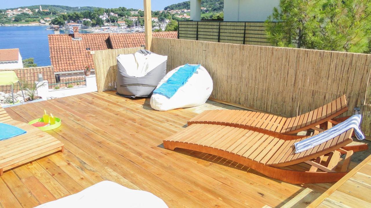 Eco Sunshine Apartments Lumbarda Exterior photo